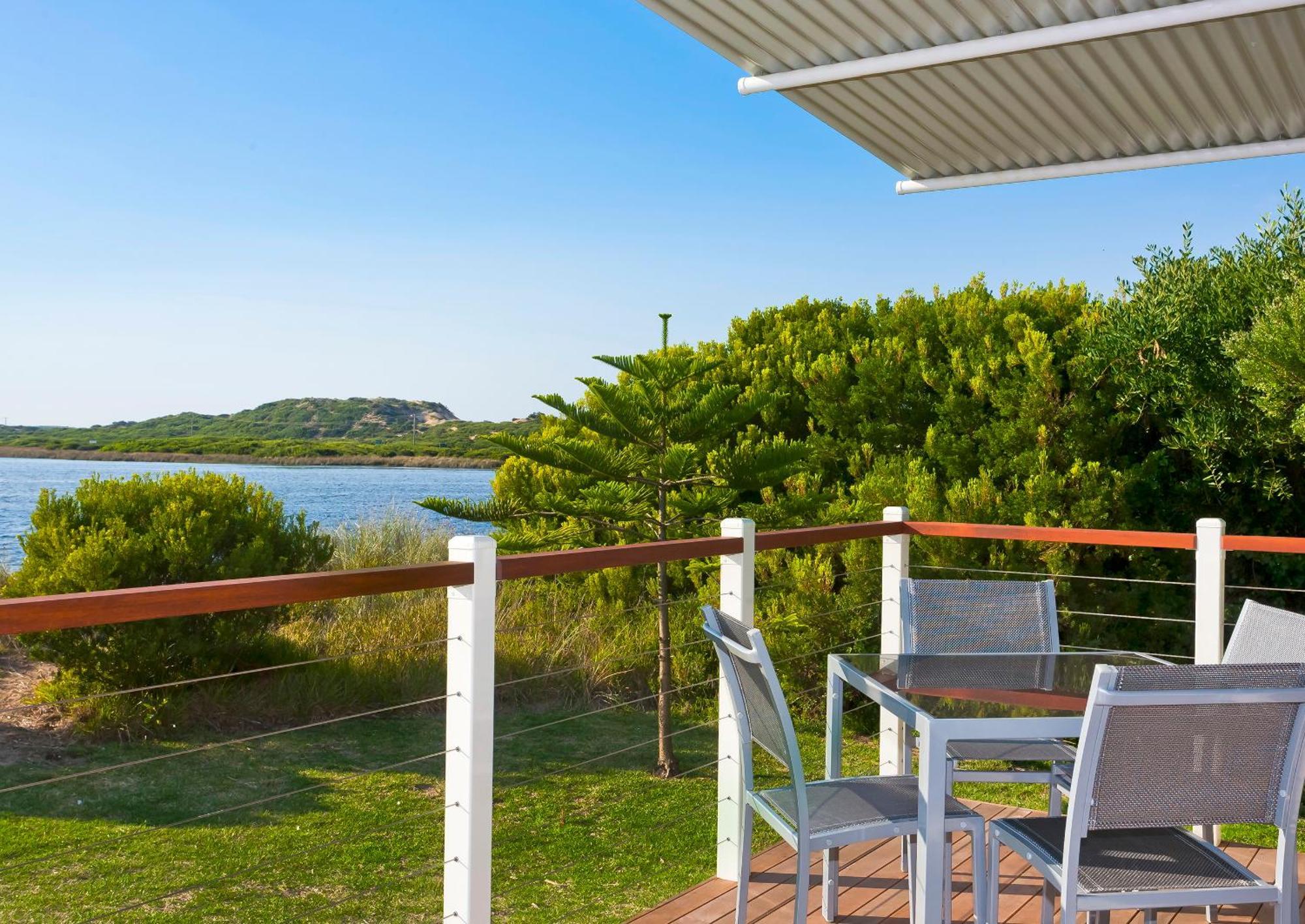 Great Ocean Road Tourist Park Hotel Peterborough Exterior photo