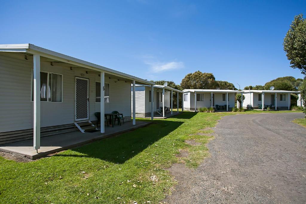 Great Ocean Road Tourist Park Hotel Peterborough Exterior photo