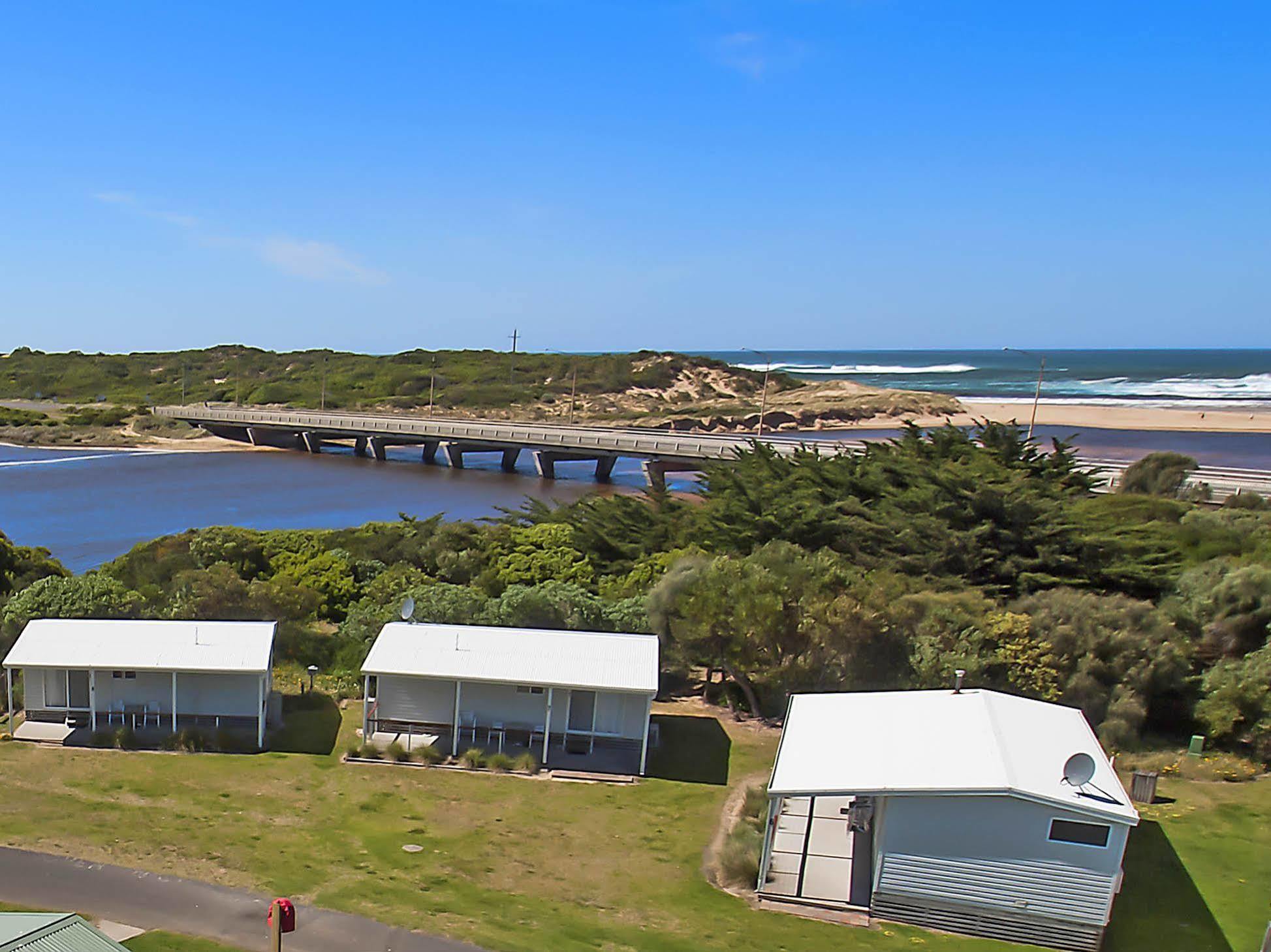 Great Ocean Road Tourist Park Hotel Peterborough Exterior photo